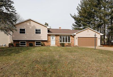 110 Grand Castle Terrace-101