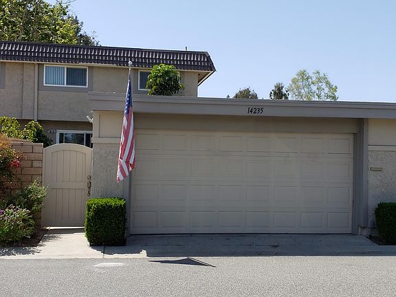 Street-side entrance to 14235 Blackpool Road