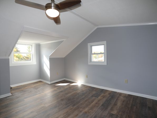 91 E Main St #4
