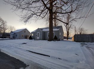 420 E Townley St, Bluffton, IN 46714