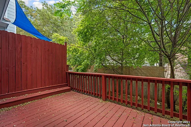 6406 Brook Cv — Photo 22