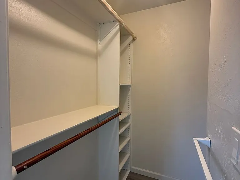 922 Ponselle Ln #3 — Photo 14