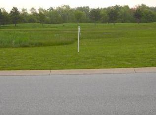 812 White Hawk Dr, Crown Point, IN 46307