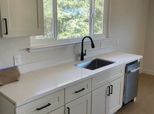 2124 Buckskin Rd, Livermore, CA 94551