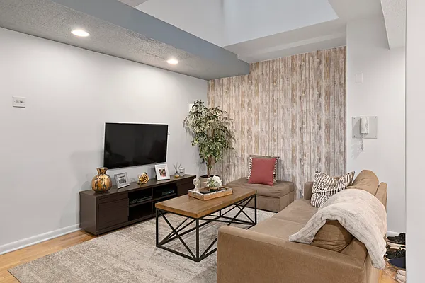 Rented by Douglas Elliman | media 13