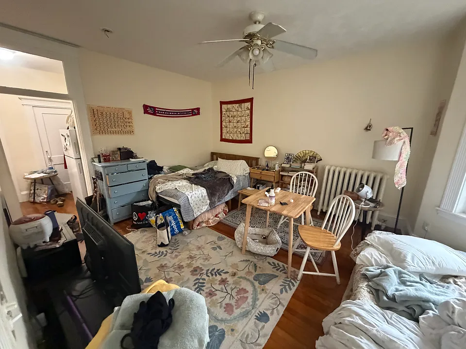 1318 Commonwealth Ave #14