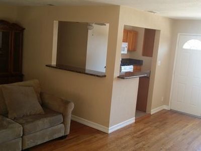 6930 Garden Grove Ave, Reseda, CA, 91335