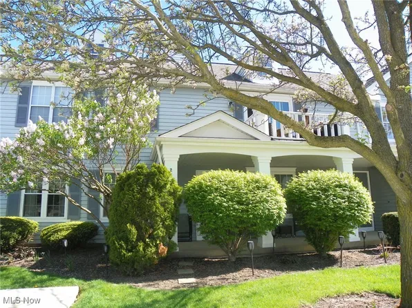 23474 Grist Mill Ct, Olmsted Falls, OH 44138