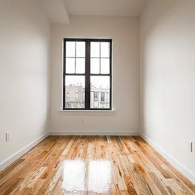 Rented by Nooklyn NYC LLC | media 45