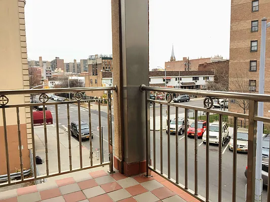 Rented by Area New York | media 7