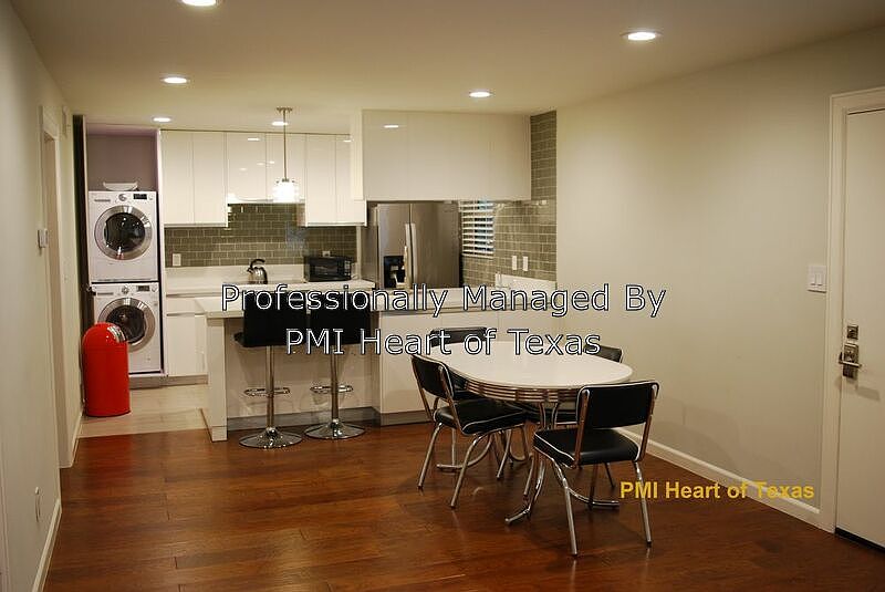 1st image of 3100 Red River St #203