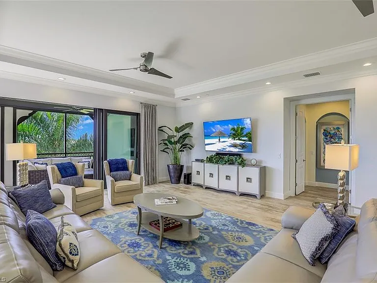 16433 Carrara Way #201 — Photo 5