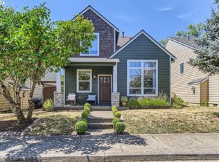 405 NE 64th Pl, Hillsboro, OR 97124