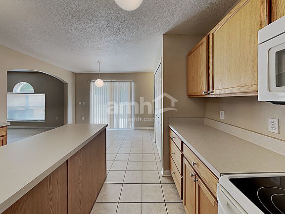 4th image of 13819 Gentle Woods Ave