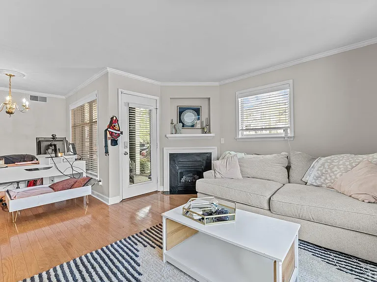 1201 Westview Ln #101 — Photo 5