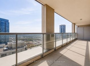 4090 Living Arts Dr #2603, Mississauga, ON L5B 4M8