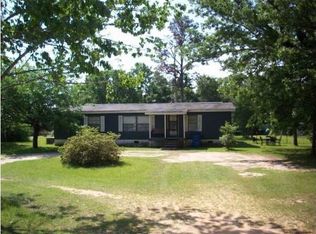 842 Stocks Dairy Rd, Leesburg, GA 31763