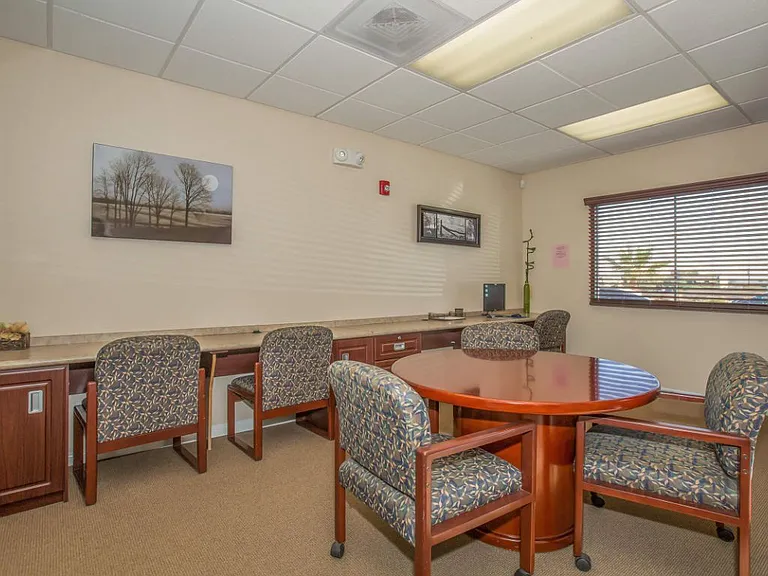 Plumtree Apartments — Photo 18