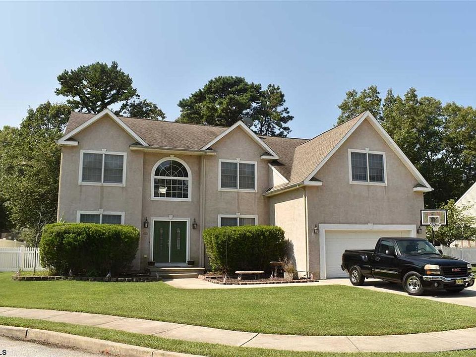 1st image of 807 Katie Ct