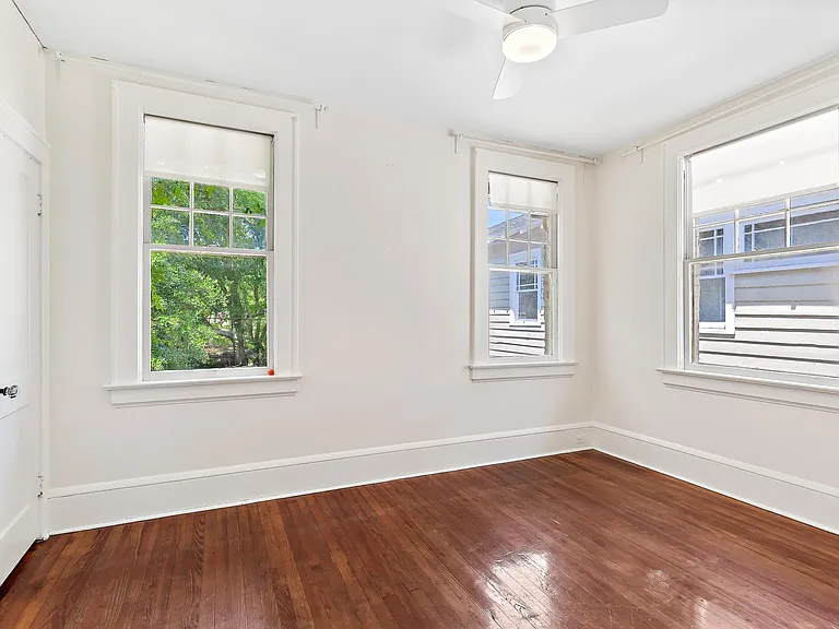 2333 College St #2 — Photo 30