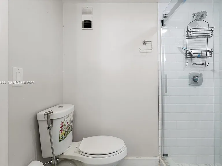 8401 SW 107th Ave #144E — Photo 16