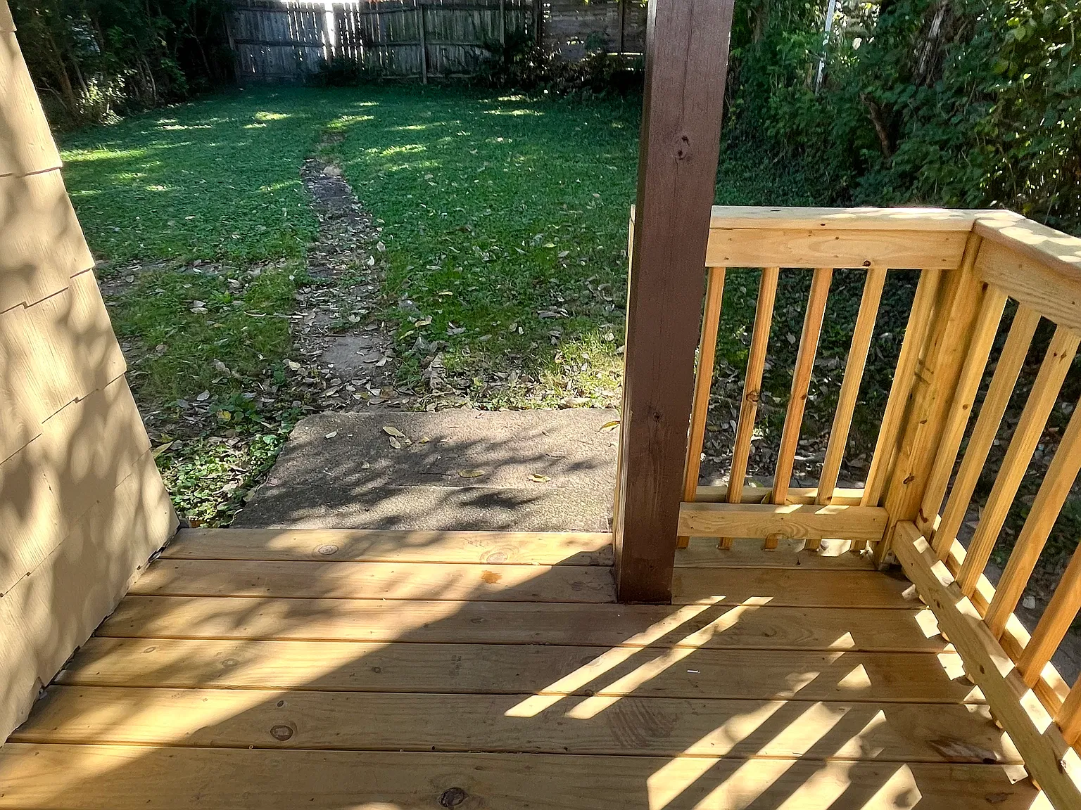 3 bed, 1880 sqft, $1,950 — Photo 3