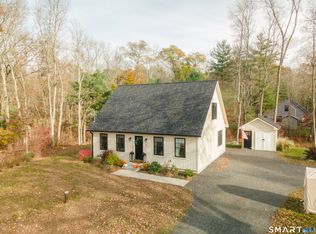 100 Squaw Rock Road, Plainfield, CT 06354