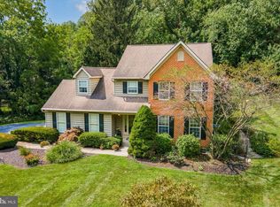 100 Crestview Dr, Kennett Square, PA 19348
