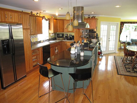 4th image of 4053 N Osage Dr SW