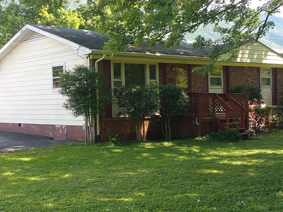 4th image of 1713 Shawnee Ave E