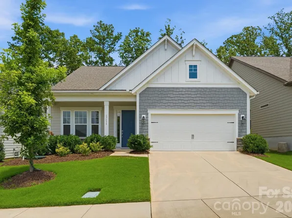 17138 Sand Bank Rd, Charlotte, NC 28278