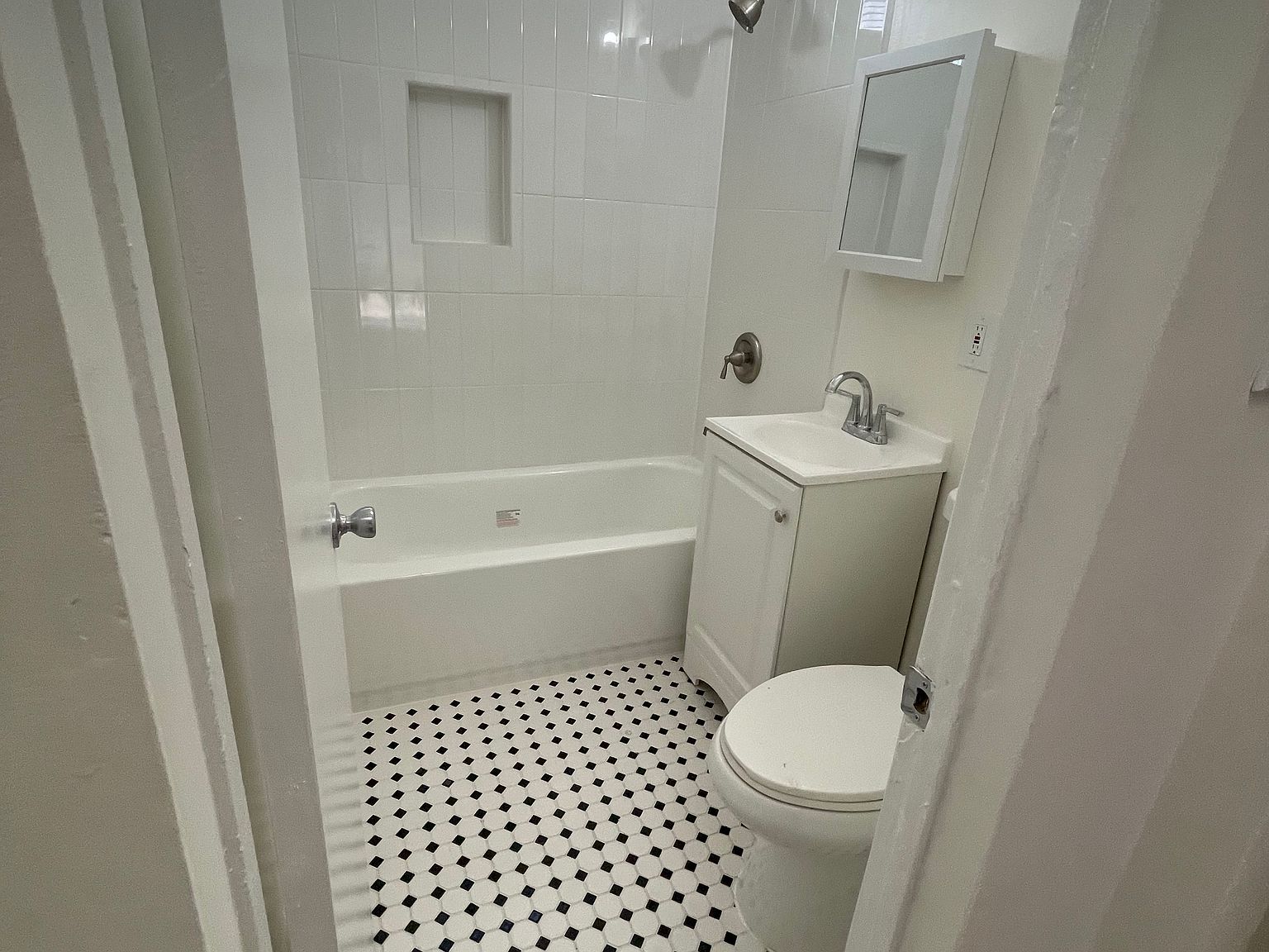 1012 W 22nd St 3, Los Angeles, CA 90007 Zillow