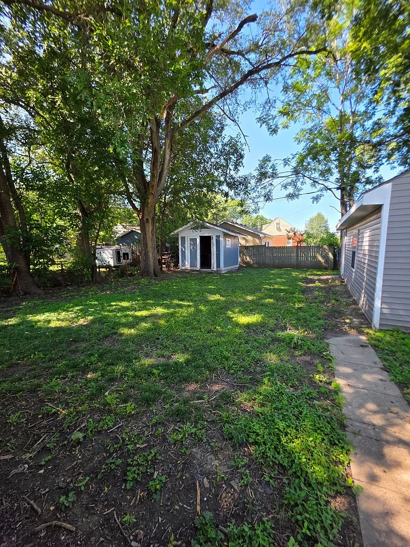 Beautifully Remodeled 3 Bedroom home in Beaverdale — Photo 3
