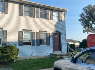 146 Millview Ct, Lebanon, PA 17042