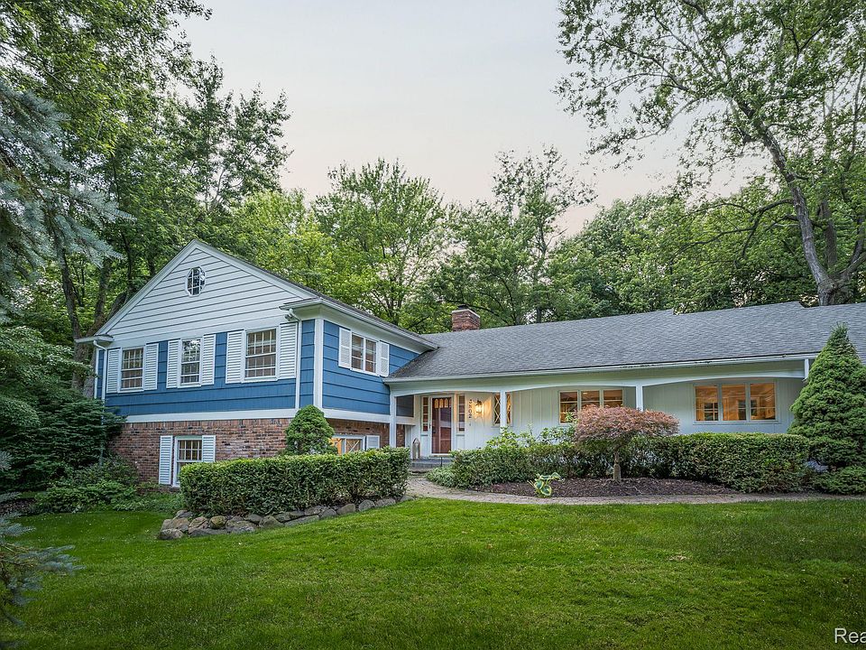 1st image of 3802 Crestlake Dr