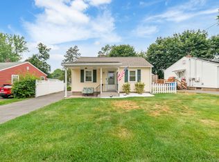 44 Carol Dr, Bristol, CT 06010