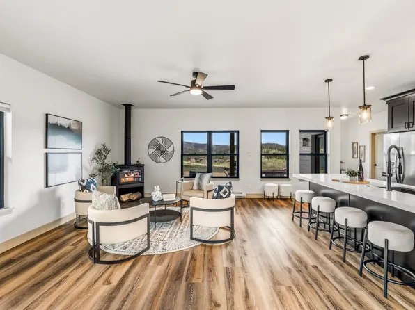 57400 Clara Way, Clark, CO 80428