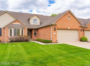 17197 Averhill Blvd, Macomb, MI 48042