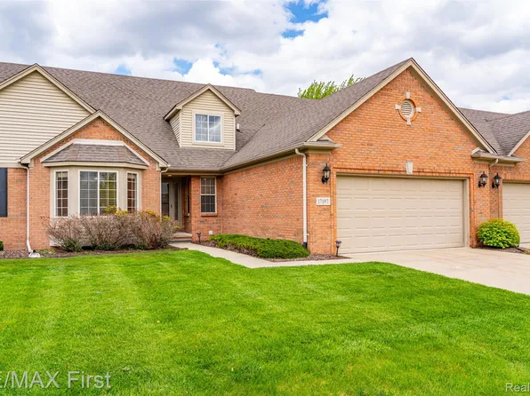 17197 Averhill Blvd, Macomb, MI 48042