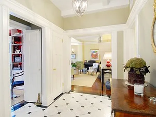 Sold by Corcoran | media 16