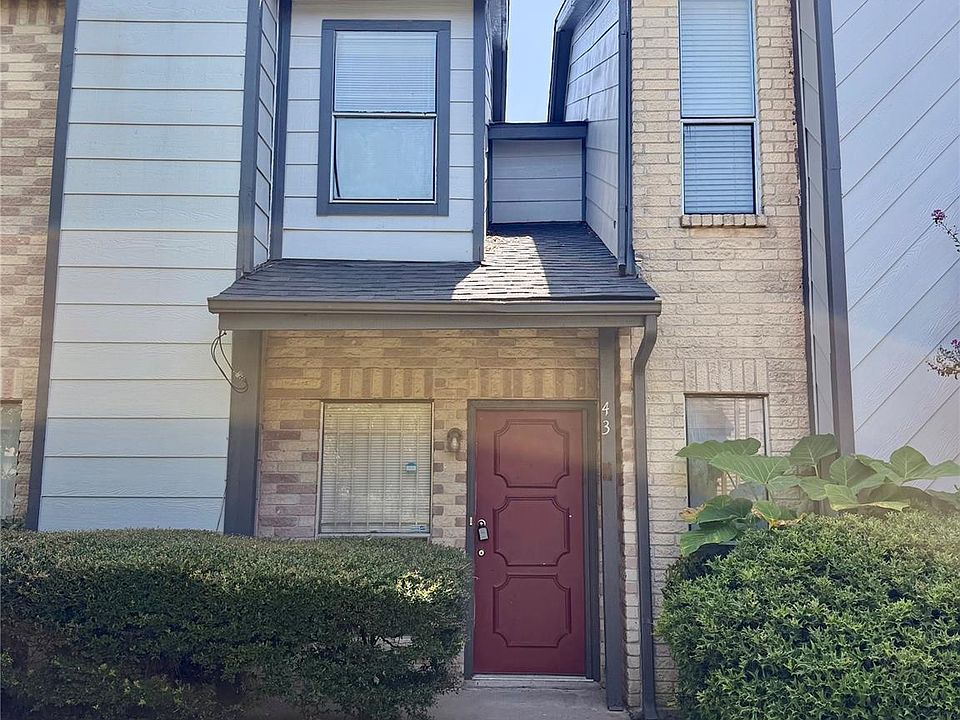 1st image of 12400 Brookglade Cir Unit 43