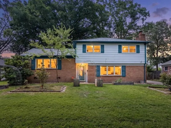45 Azalea Dr, Hampton, VA 23669