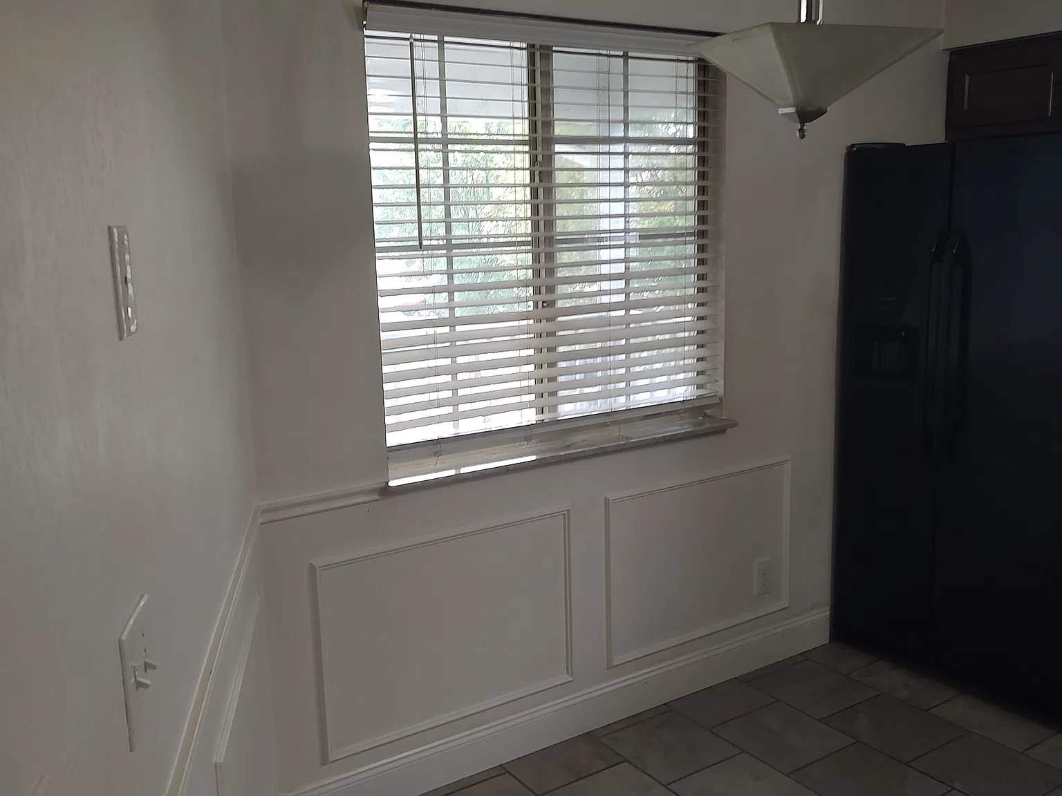 3 bed, 1.5 bath, 1400 sqft, $1,350 — Photo 4