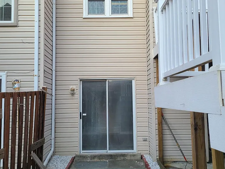 2130 Colonel Way — Photo 11