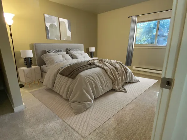 9805 Avondale Rd NE APT 240, Redmond, WA 98052
