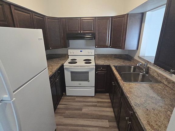 2nd image of 401 W Florida Ave #B4