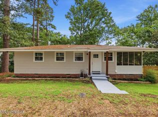 105 Willow Ln, Florence, MS 39073