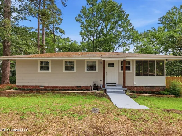 105 Willow Ln, Florence, MS 39073