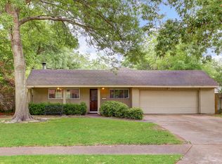 426 Mignon Ln, Houston, TX 77024