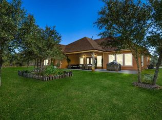 237 Coastal Wildwood Dr, Rockport, TX 78382